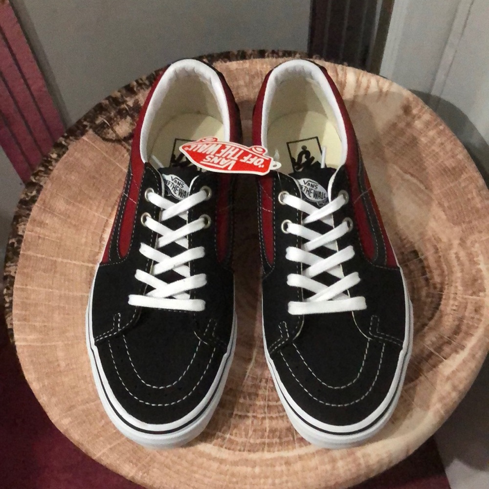 New Authentic Vans Women’s Shoes